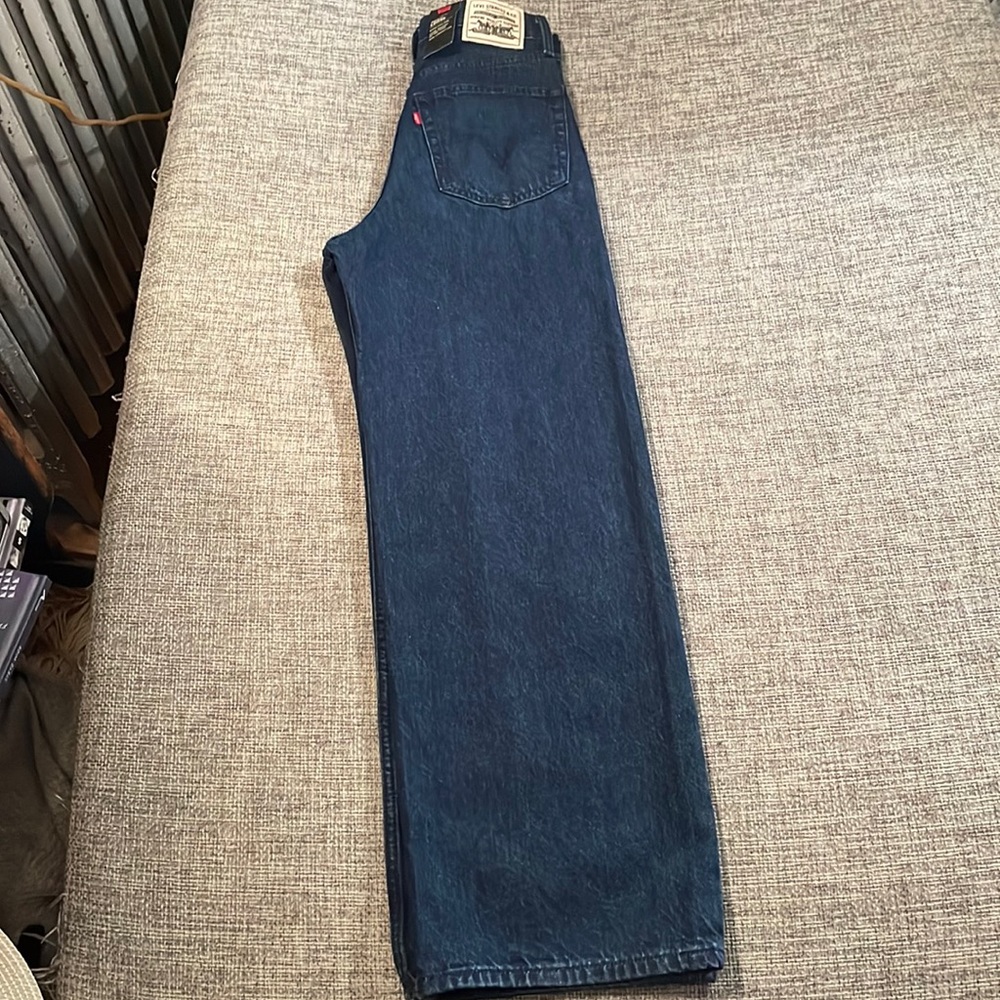 Levi’s Wellthread Collection High Loose W25x29 - Picture 2 of 9